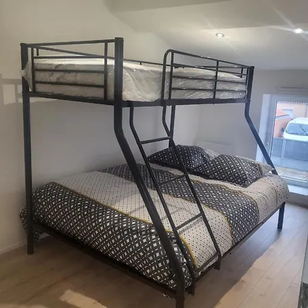 Le Beluga Aeroport Nantes Reze * Bouguenais