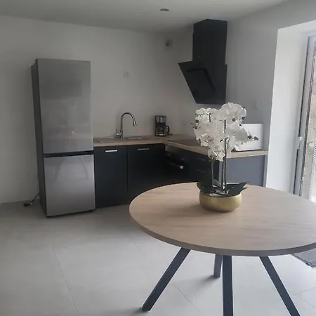 Le Beluga Nantes Aeroport Holiday home Bouguenais