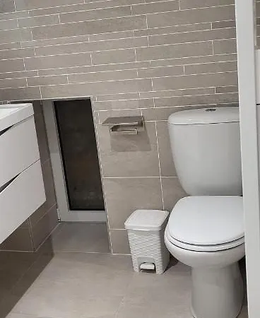Holiday home Le Beluga Nantes Aeroport Bouguenais