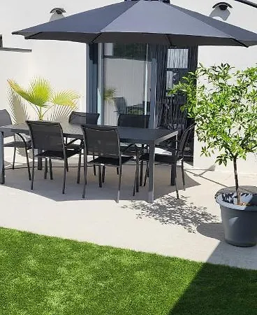 Le Beluga Aeroport Nantes Reze