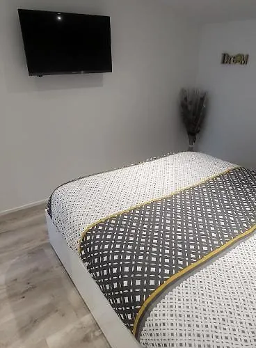 Hébergement de vacances Le Béluga Aéroport Nantes Rezé *