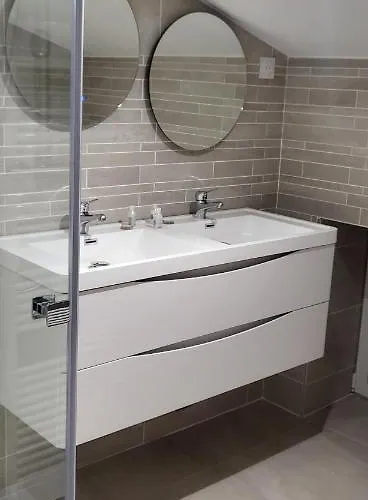 Le Béluga Aéroport Nantes Rezé Bouguenais