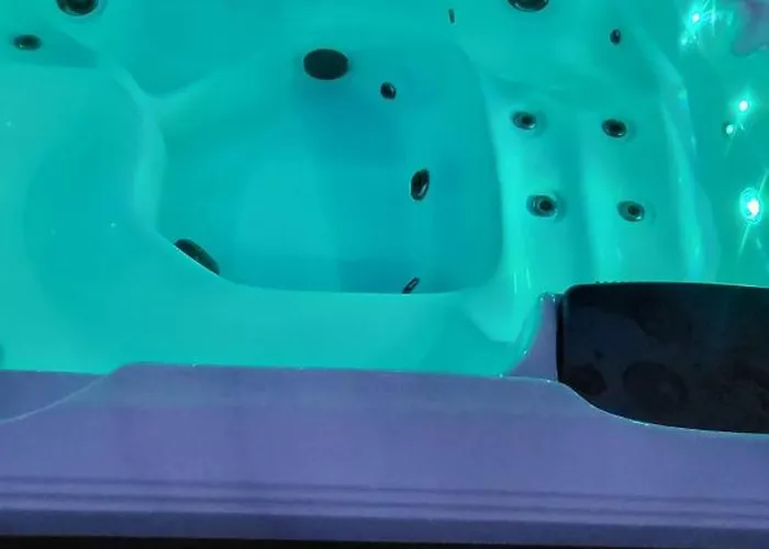 Le Béluga Aéroport Nantes Rezé Hébergement de vacances *